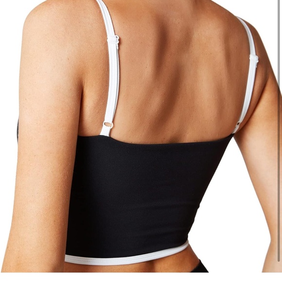 Workout Crop Top - Picture 2 of 5